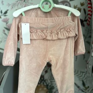 NWT Pink Velour Corduroy Juicy Couture Sweat Set with Ruffle for Baby 6/9 Months